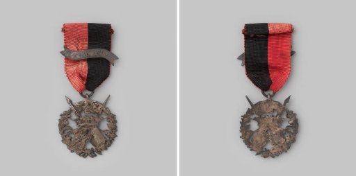 Badge of the Association of Non-Commissioned Officers of the Civic Guard in Amsterdam for training in the handling of weapons (V.O.S.A.)