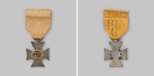 Decoration (four-armed cross) for honorable, long and actual service in the civic guard as an officer, sixty-five years of service, worn by J. van der Lugt Melsert, commandant in Brielle