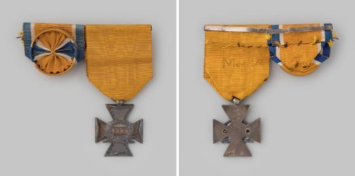 Officers' Cross in the Order of Orange-Nassau, decoration for thirty years of service as an officer of the civic guard, worn by A. Mendes da Costa, lieutenant-colonel in Amsterdam