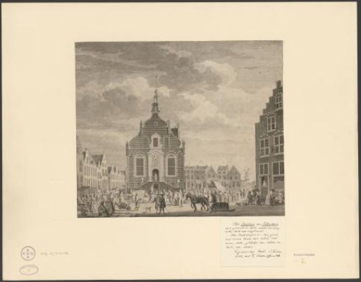 View of the Grote Markt and the town hall in Schiedam