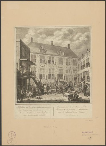 Painting sale in the courtyard of the Oudezijds Heerenlogement in Amsterdam