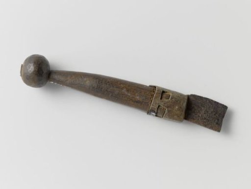 Wooden handle, tapering to a point with a spherical knob at the end