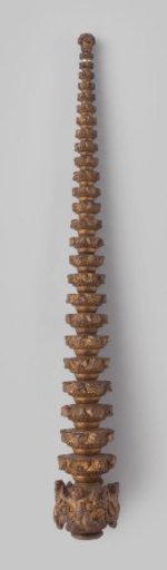 Mast root of a barge