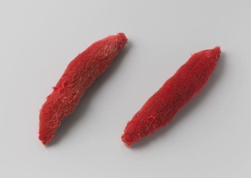 Wings, oval of wool with black-grey lining and yellow metal hooks, for the civic guard