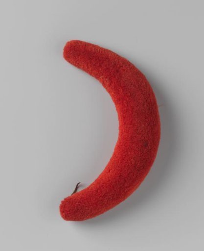 Wings, semi-circular, of red wool with grey woollen lining for a hunter's skirt