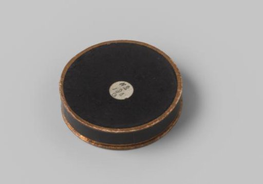 Box for a medal commemorating Godefridus Raymundus Cornelis Maria Raupp, on the occasion of his retirement as mayor of Roermond
