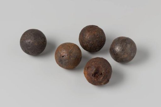 Bullets from the wreck of the East Indiaman Hollandia