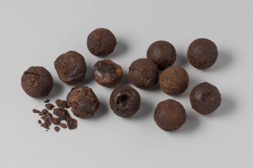 Bullets from the wreck of the East Indiaman Hollandia