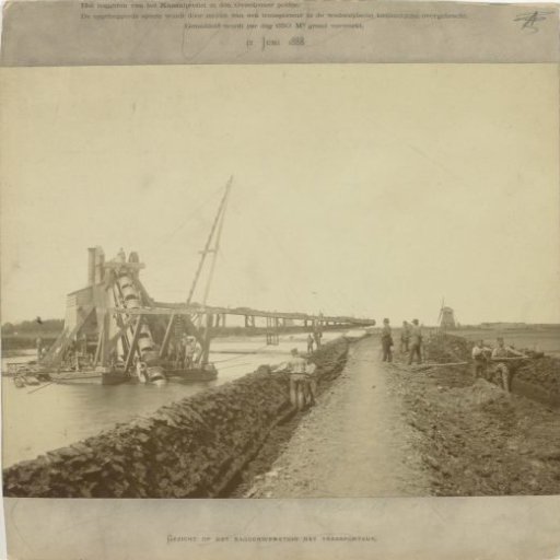 View of the dredging machine with conveyor