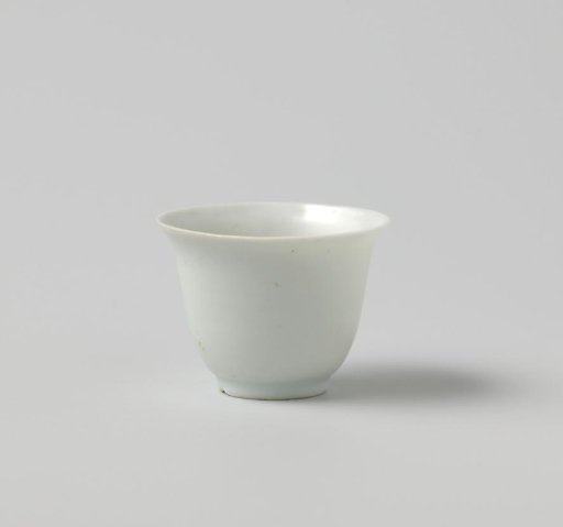 Wine cup from VOC ship 'The White Lion'
