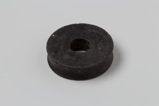 Disc from the VOC Ship 'Witte Leeuw'