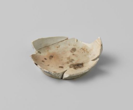 Fragment of a wine jug from the VOC ship 'Witte Leeuw'