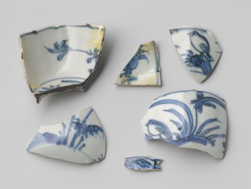 Shards of a Plate from the VOC Ship 'Witte Leeuw'