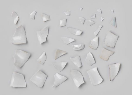 Fragments of Wine Bowls from the VOC Ship 'Witte Leeuw'