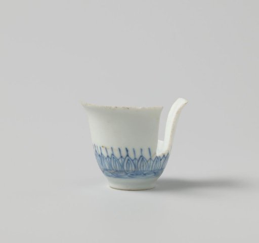 Fragment of a Wine Bowl from the VOC Ship 'Witte Leeuw'