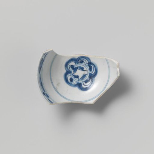 Fragment of a bowl from the VOC ship 'De Witte Leeuw'