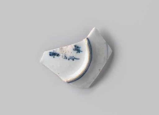 Fragment of a Plate from the VOC Ship 'Witte Leeuw'