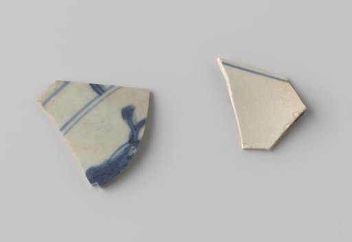 Fragments of Bowls from the VOC Ship 'Witte Leeuw'