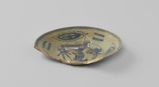 Fragment of a plate from VOC ship 'The White Lion'