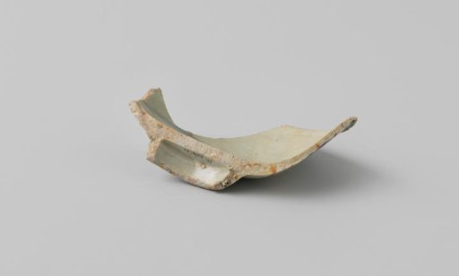 Fragment of a bowl from the VOC ship 'Witte Leeuw'