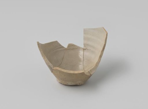Fragment of porcelain from the VOC ship 'Witte Leeuw'