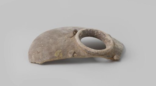 Fragment of a Martavan Vase from the VOC Ship 'Witte Leeuw'