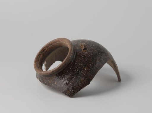 Fragment of a martavaan from the VOC ship 'Witte Leeuw'