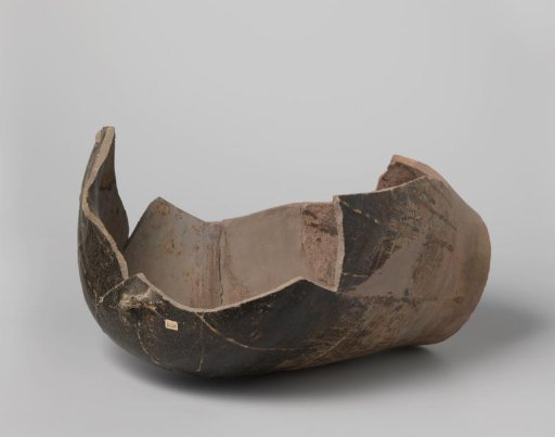 Martaban jar from VOC ship the 'Witte Leeuw'