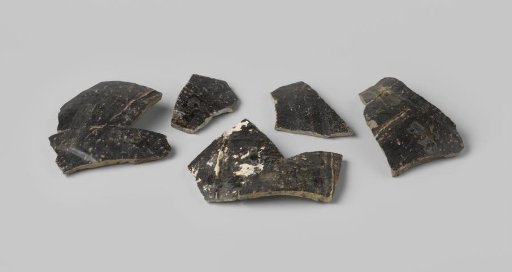 Fragment of a Martaban jar from VOC ship the 'White Lion'