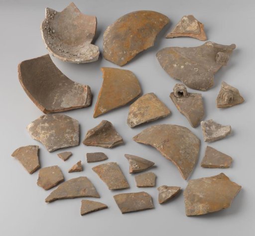 Fragments of martavans from the VOC ship 'Witte Leeuw'