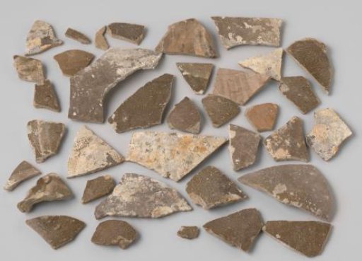 Fragments of martaban jars from the VOC ship 'Witte Leeuw'
