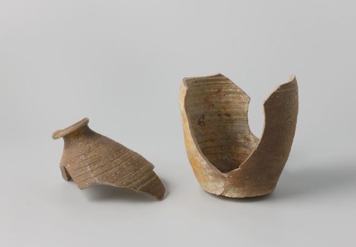 Fragments of a dromedary from the V.O.C. ship 'Witte Leeuw'
