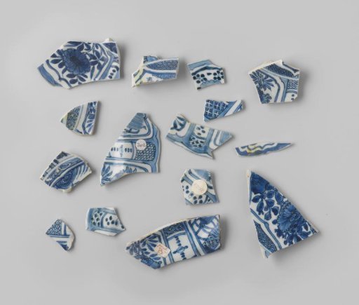 Fragments from the VOC ship 'White Lion'