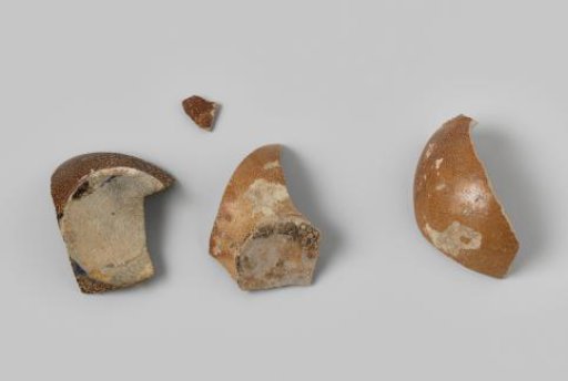 Four stoneware sherds from the VOC ship 'Witte Leeuw'