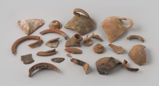 Bag with Shards of Earthenware from VOC Ship 'The White Lion'