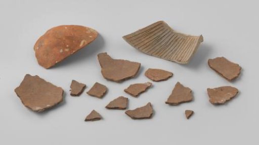 Sack containing fragments of earthenware and stoneware from the VOC ship 'Witte Leeuw'