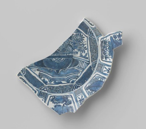 Plate Fragment from the V.O.C. Ship 'Witte Leeuw'