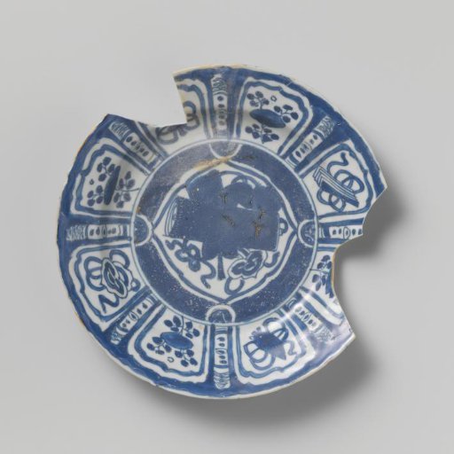 Fragment of a plate from the VOC ship 'Witte Leeuw'