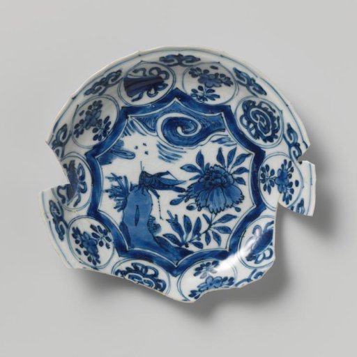 Fragment of a plate from the VOC ship 'White Lion'