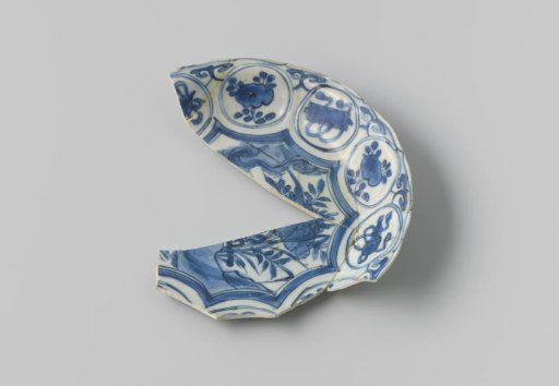 Plate from VOC ship 'The White Lion'