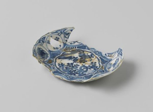 Fragment of plate from VOC ship the 'Witte Leeuw'