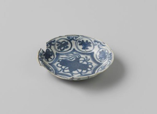 Plate from the VOC ship 'Witte Leeuw'