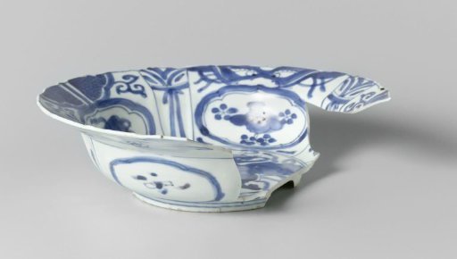 Deep plate from the VOC ship 'Witte Leeuw'