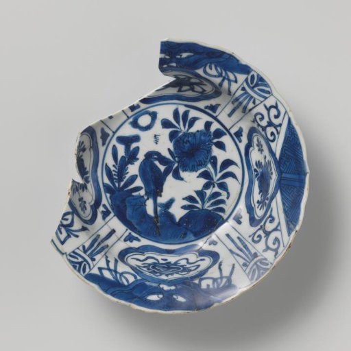 Fragment of a Deep Plate from the VOC Ship 'De Witte Leeuw'