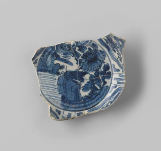 Fragment of a deep plate from VOC ship 'The White Lion'