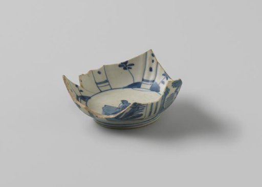 Fragment of a crow's head from the VOC ship 'Witte Leeuw'