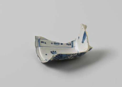 Fragment of a crow's head from the VOC ship 'Witte Leeuw'