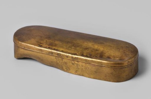 Tobacco box without lid from the wreck of the East Indiaman Hollandia