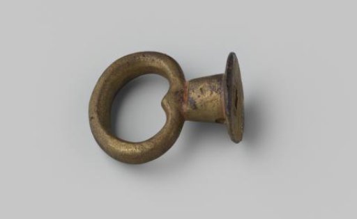 Ring handle from the wreck of the East Indiaman Hollandia