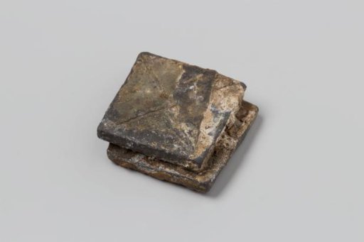 Toy medal from the wreck of the East Indiaman Hollandia